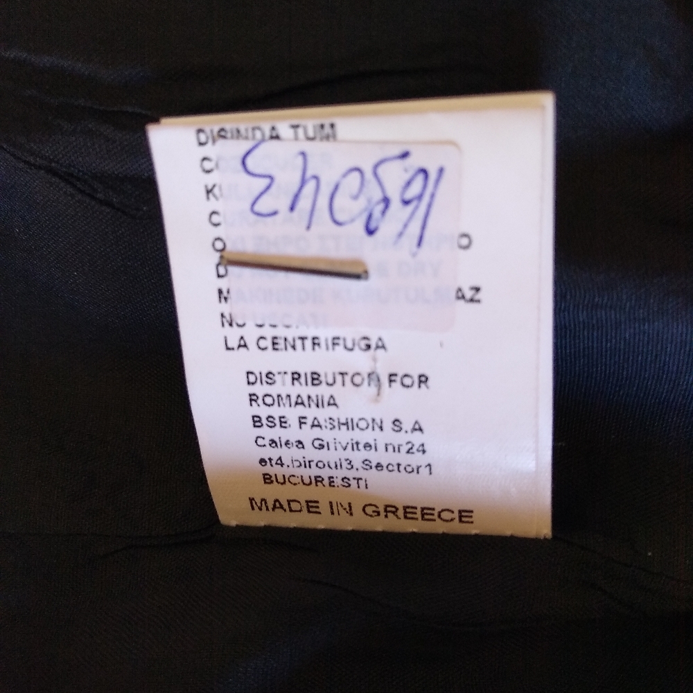 Red Jacket - image 5